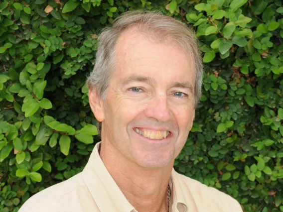 gary rhoades headshot